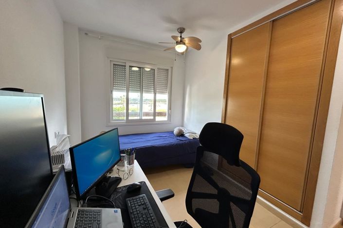 Image No.26-2 Bed Apartment for sale