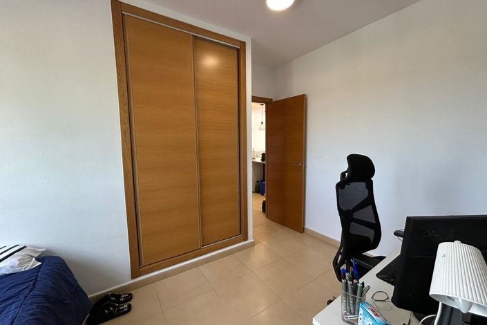 Image No.37-2 Bed Apartment for sale