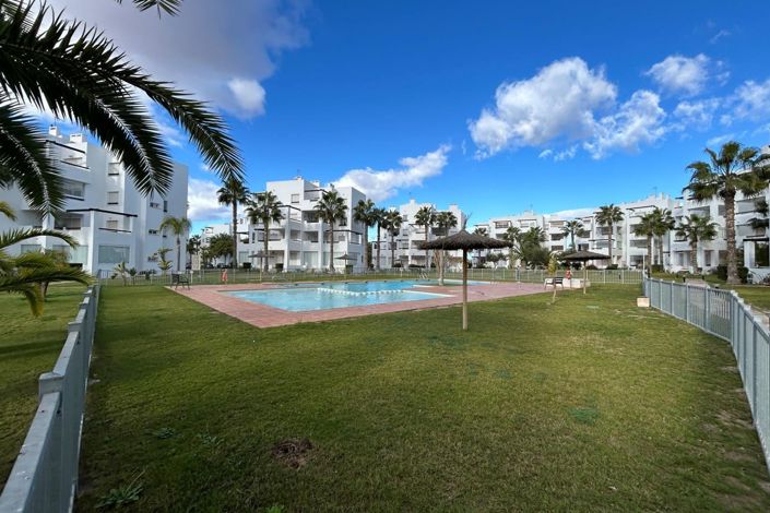 Image No.39-2 Bed Apartment for sale