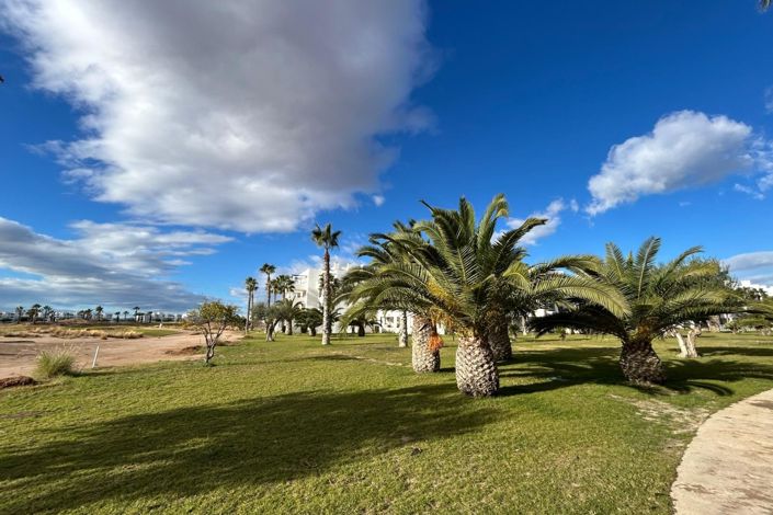 Image No.45-2 Bed Apartment for sale