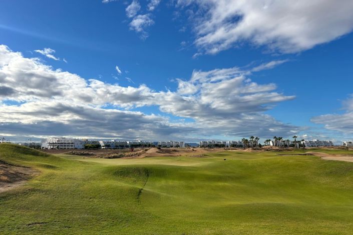 Image No.49-2 Bed Apartment for sale