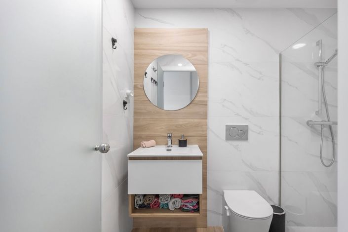 Image No.35-2 Bed Townhouse for sale