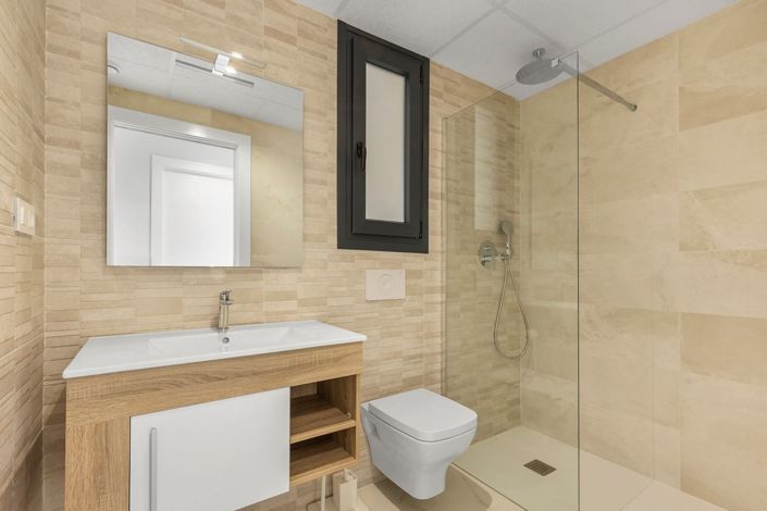 Image No.15-2 Bed Apartment for sale