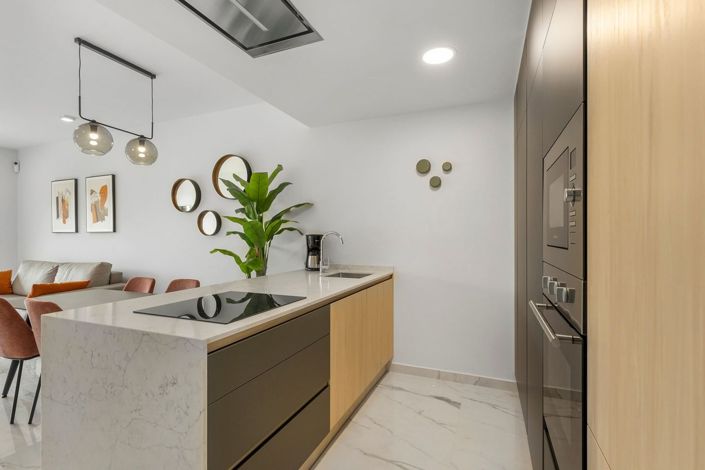 Image No.37-2 Bed Apartment for sale