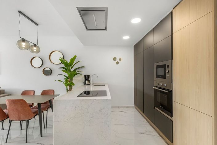 Image No.38-2 Bed Apartment for sale