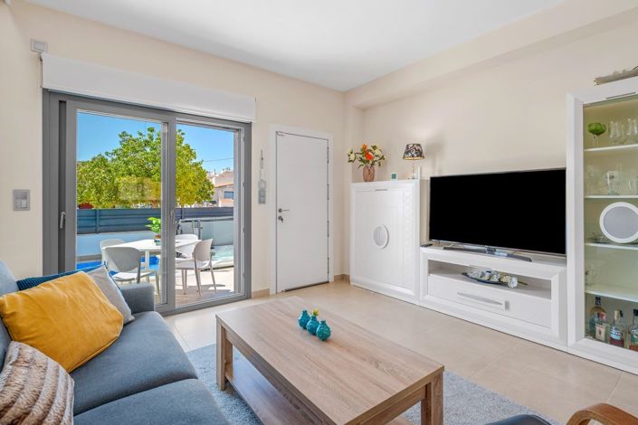 Image No.22-3 Bed Townhouse for sale