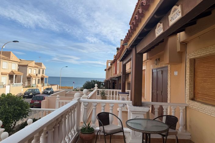 Image No.7-2 Bed Townhouse for sale