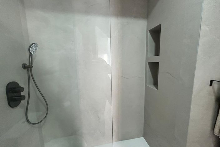 Image No.19-4 Bed Townhouse for sale