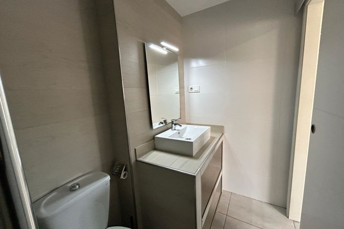 Image No.15-Apartment for sale