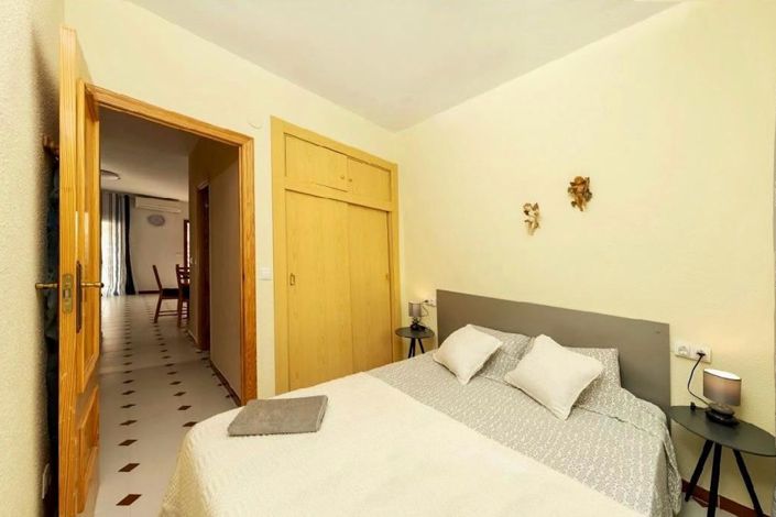 Image No.14-2 Bed Apartment for sale