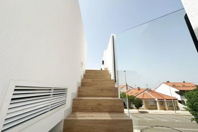 med5nm56zt358c36csf1j-2820x1880