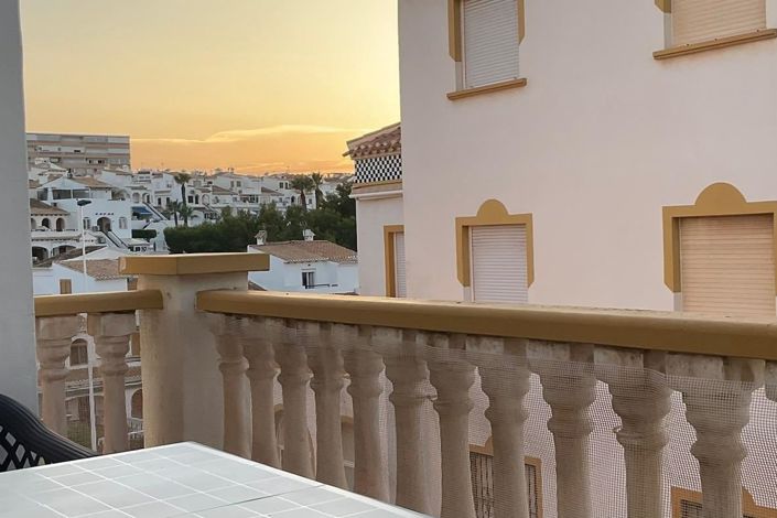 Image No.4-3 Bed Apartment for sale