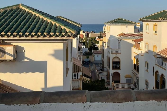 Image No.6-3 Bed Apartment for sale