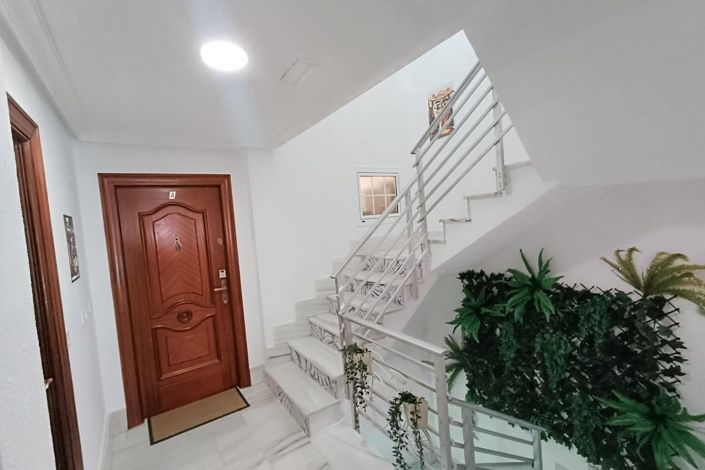 Image No.4-3 Bed Apartment for sale