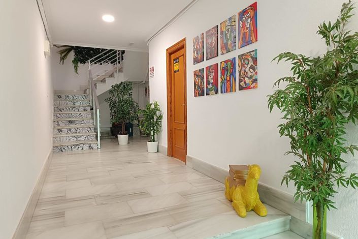 Image No.7-3 Bed Apartment for sale