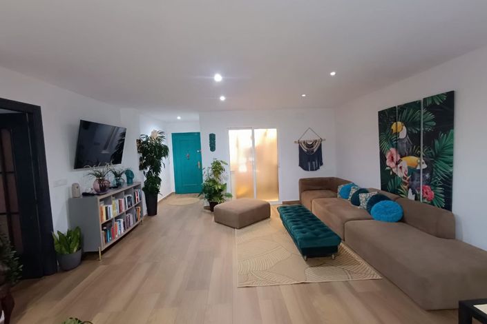 Image No.8-3 Bed Apartment for sale