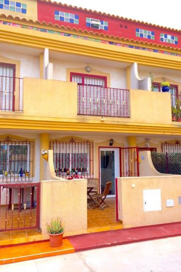 Image No.2-3 Bed Townhouse for sale