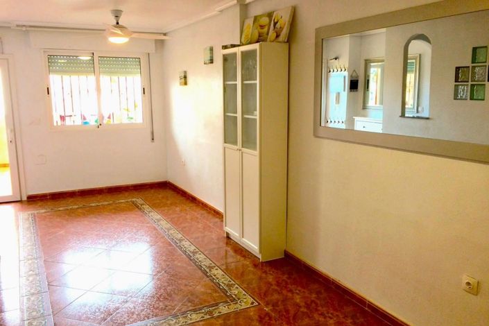 Image No.6-3 Bed Townhouse for sale