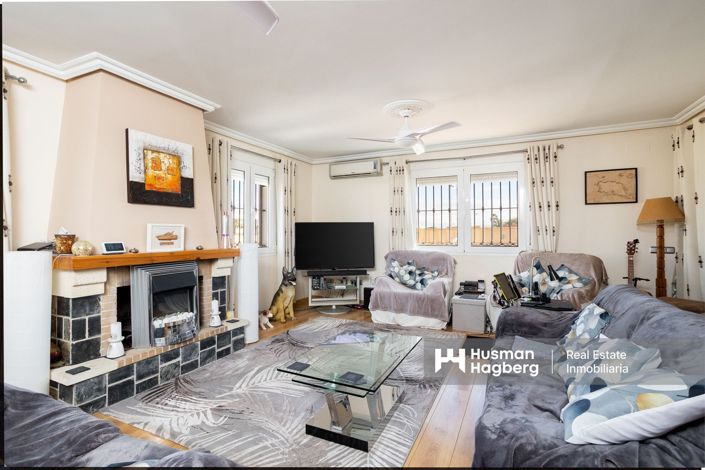 Image No.10-6 Bed Villa for sale