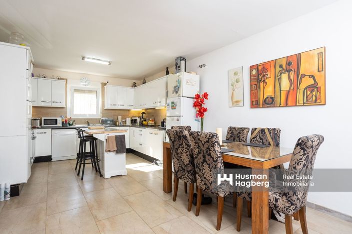 Image No.14-6 Bed Villa for sale