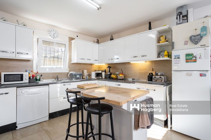 Image No.17-6 Bed Villa for sale