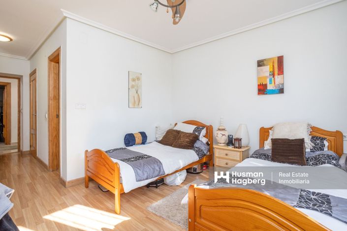 Image No.25-6 Bed Villa for sale