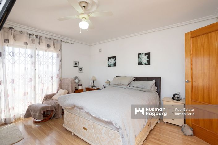 Image No.34-6 Bed Villa for sale