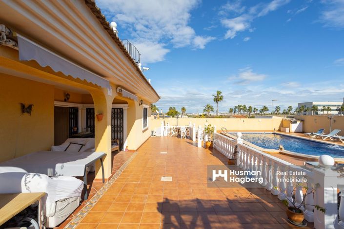 Image No.5-6 Bed Villa for sale