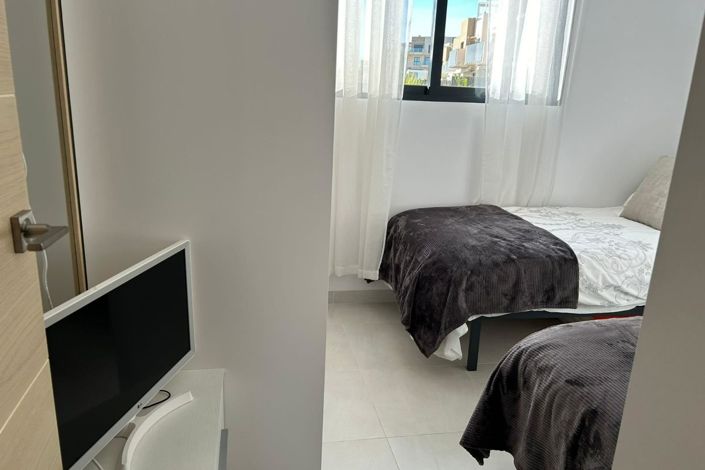 Image No.12-2 Bed Apartment for sale