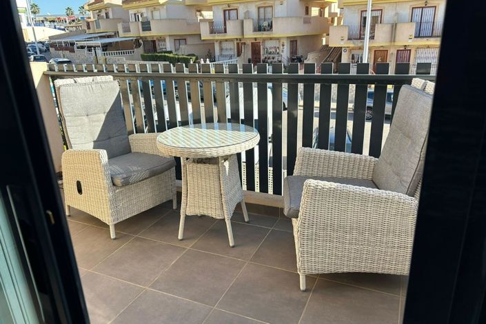 Image No.22-2 Bed Apartment for sale