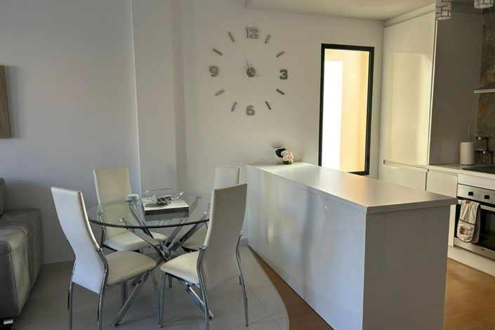 Image No.7-2 Bed Apartment for sale