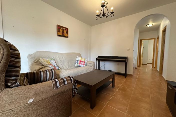 Image No.17-4 Bed Townhouse for sale