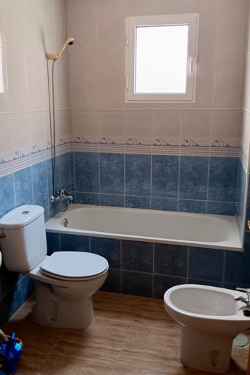 Image No.8-3 Bed Apartment for sale