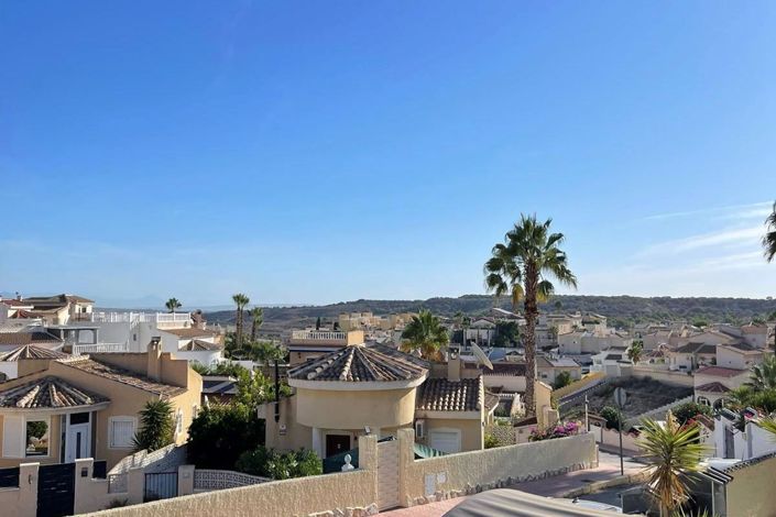 Image No.4-3 Bed Villa for sale