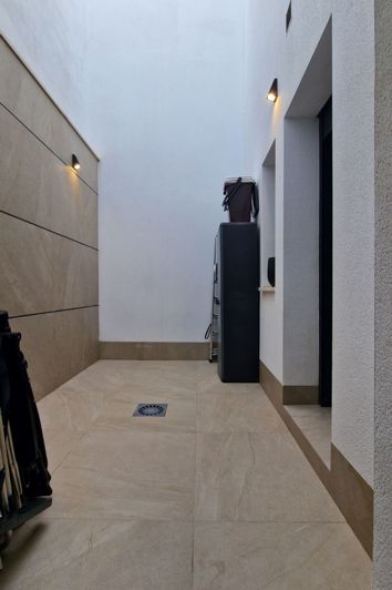 Image No.12-3 Bed Townhouse for sale