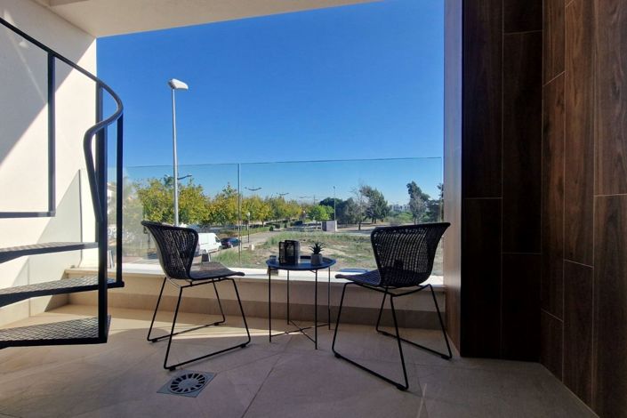 Image No.8-3 Bed Townhouse for sale