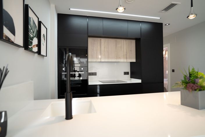 Image No.20-3 Bed Apartment for sale