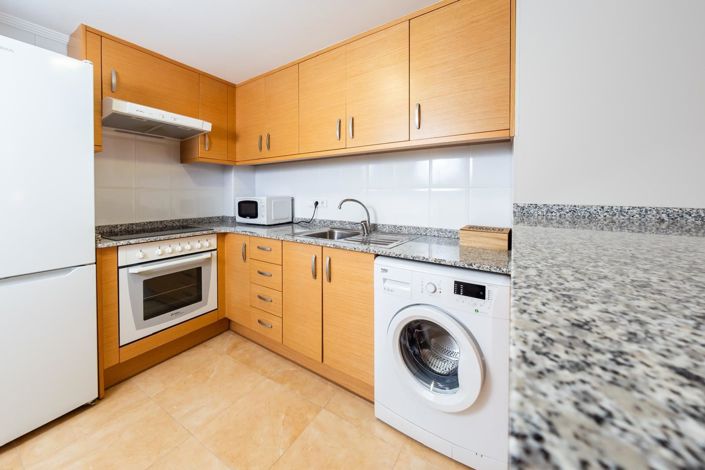 Image No.10-2 Bed Apartment for sale