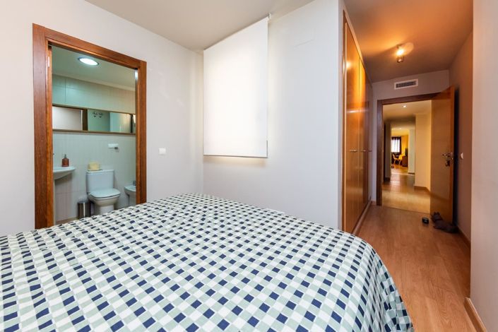 Image No.12-2 Bed Apartment for sale