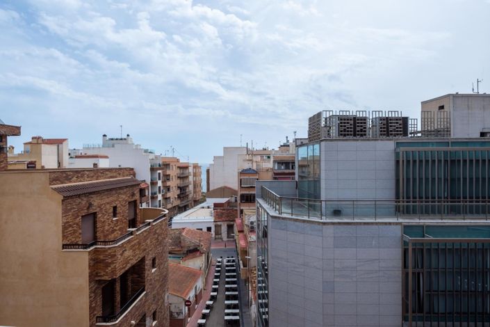 Image No.3-2 Bed Apartment for sale