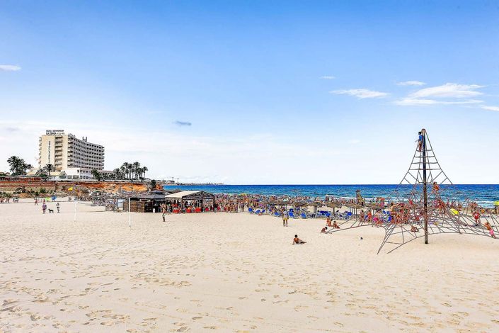 Image No.15-3 Bed Villa for sale