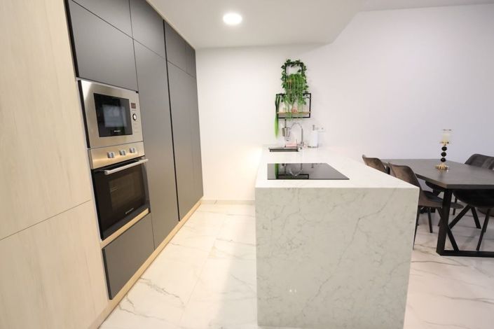 Image No.15-2 Bed Apartment for sale