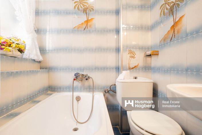 Image No.26-3 Bed Townhouse for sale