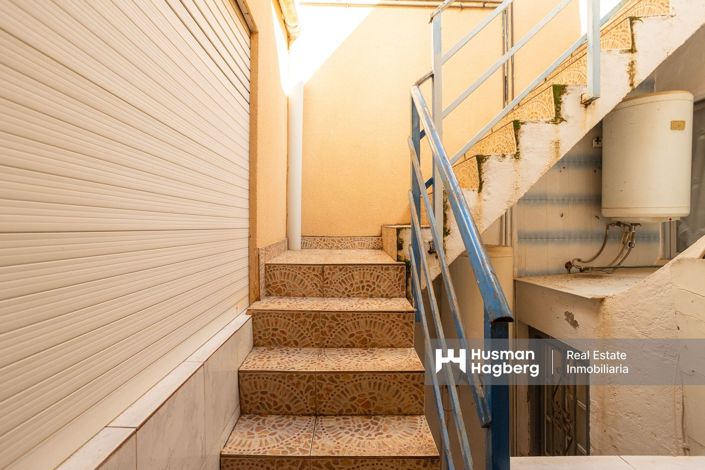 Image No.28-3 Bed Townhouse for sale