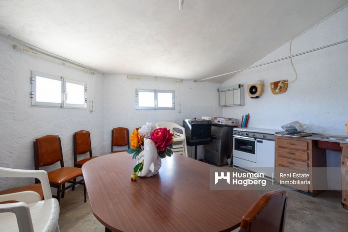 Image No.34-3 Bed Townhouse for sale