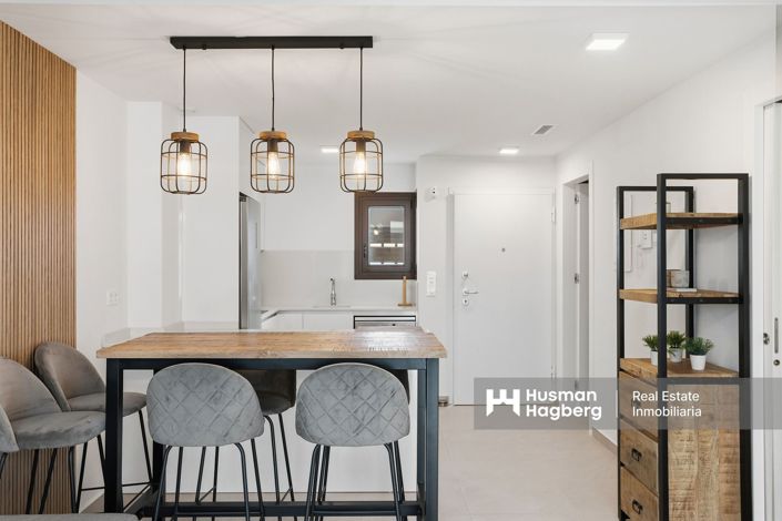 Image No.8-2 Bed Apartment for sale