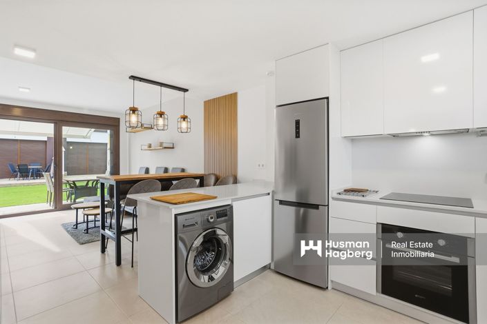 Image No.9-2 Bed Apartment for sale