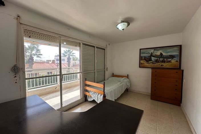 Image No.15-3 Bed Apartment for sale