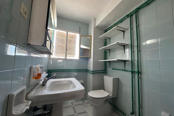 Image No.17-3 Bed Apartment for sale