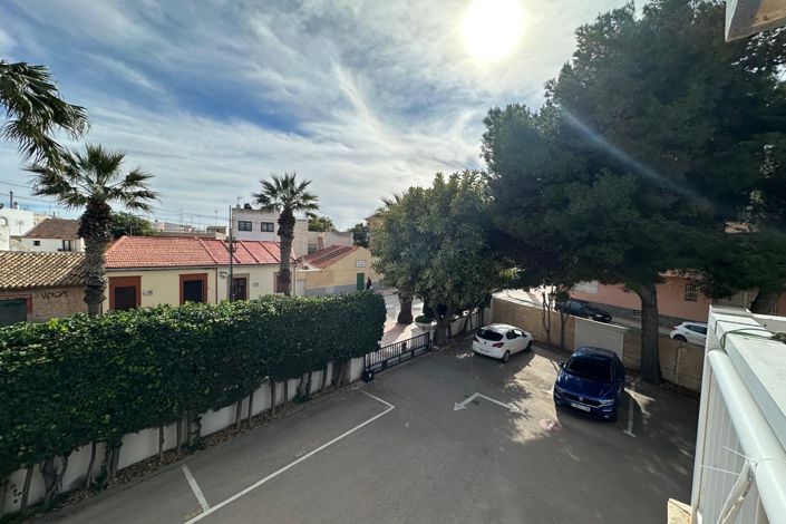 Image No.18-3 Bed Apartment for sale